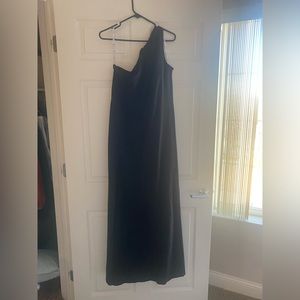 DB’s Black One Shoulder Bridesmaid/Formal